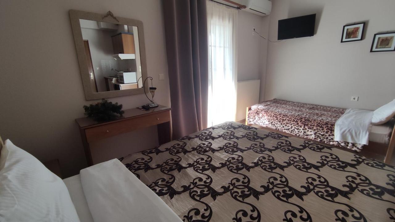 Zisis Garden Studios Янина Экстерьер фото