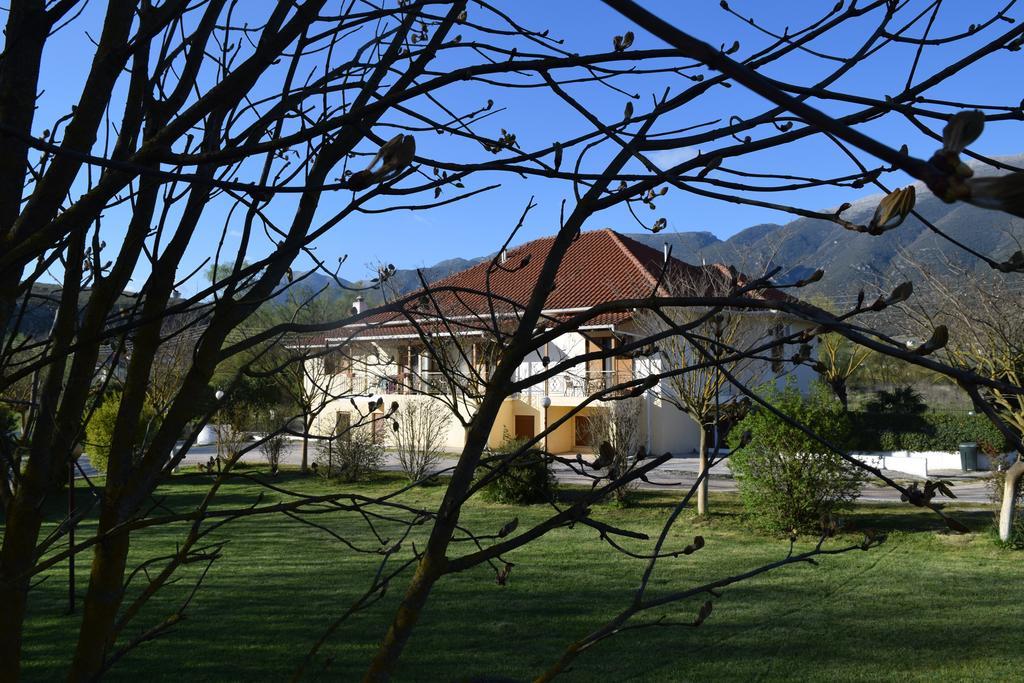 Zisis Garden Studios Янина Экстерьер фото